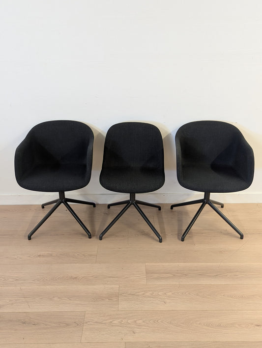 Muuto Fiber Armchairs - Swivel Base (Set of 3)