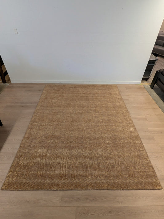 Article Haren Rug - Rust (8’ x 10’)