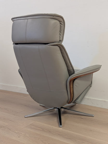 IMG SPI5300 Reclining Armchair