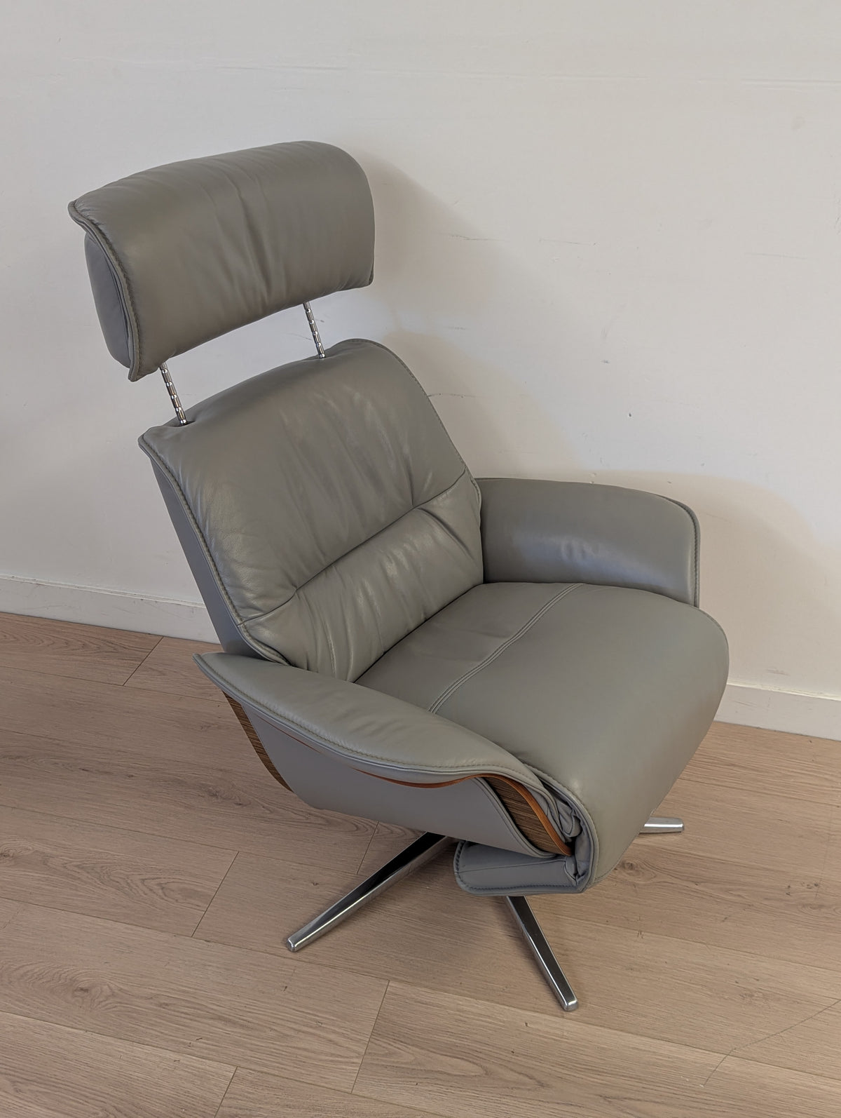 IMG SPI5300 Reclining Armchair