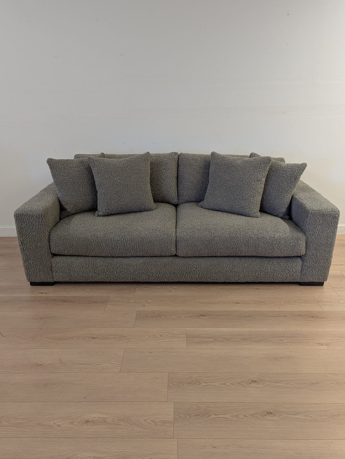 Bernhardt Drew - 2 Seat Sofa