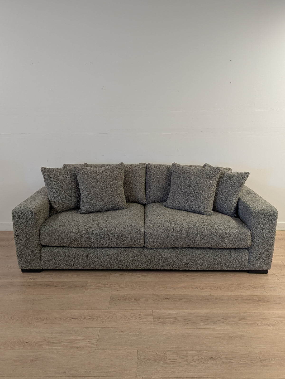 Bernhardt Drew - 2 Seat Sofa