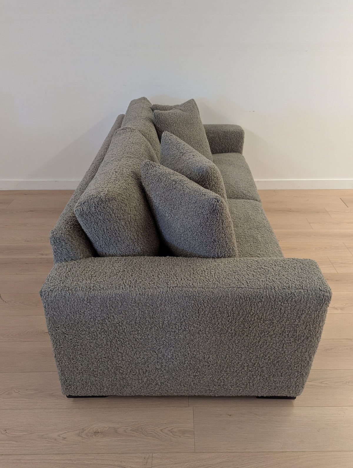 Bernhardt Drew - 2 Seat Sofa