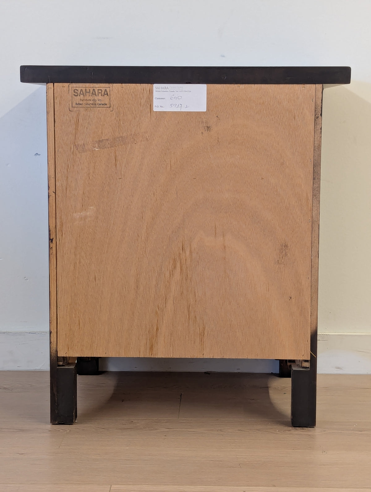 Sahara Home Furniture Solitaire Nightstands (Set of 2)