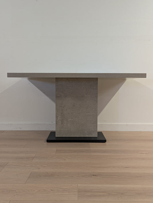 Moe's Hanlon Dining Table