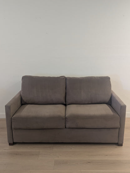 American Leather Patterson Sleeper Sofa (Queen)