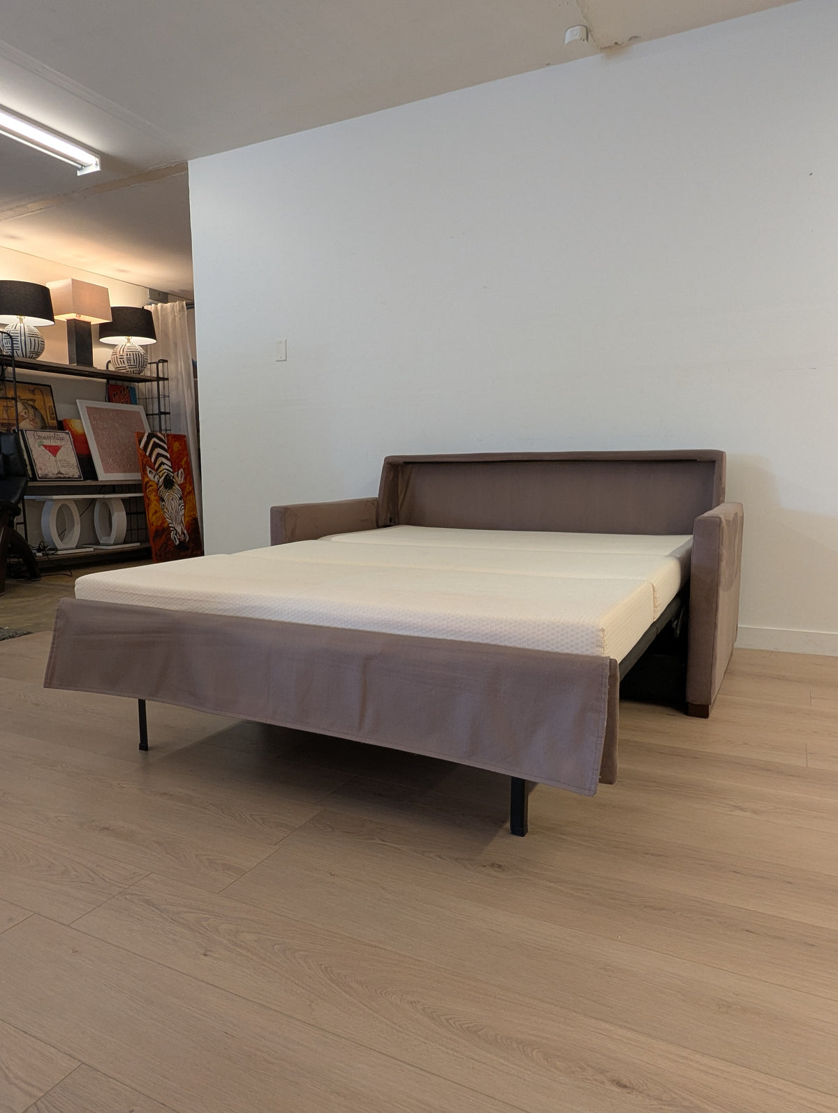 American Leather Patterson Sleeper Sofa (Queen)