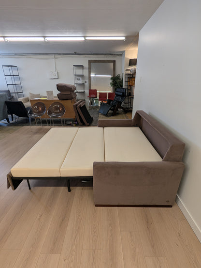 American Leather Patterson Sleeper Sofa (Queen)