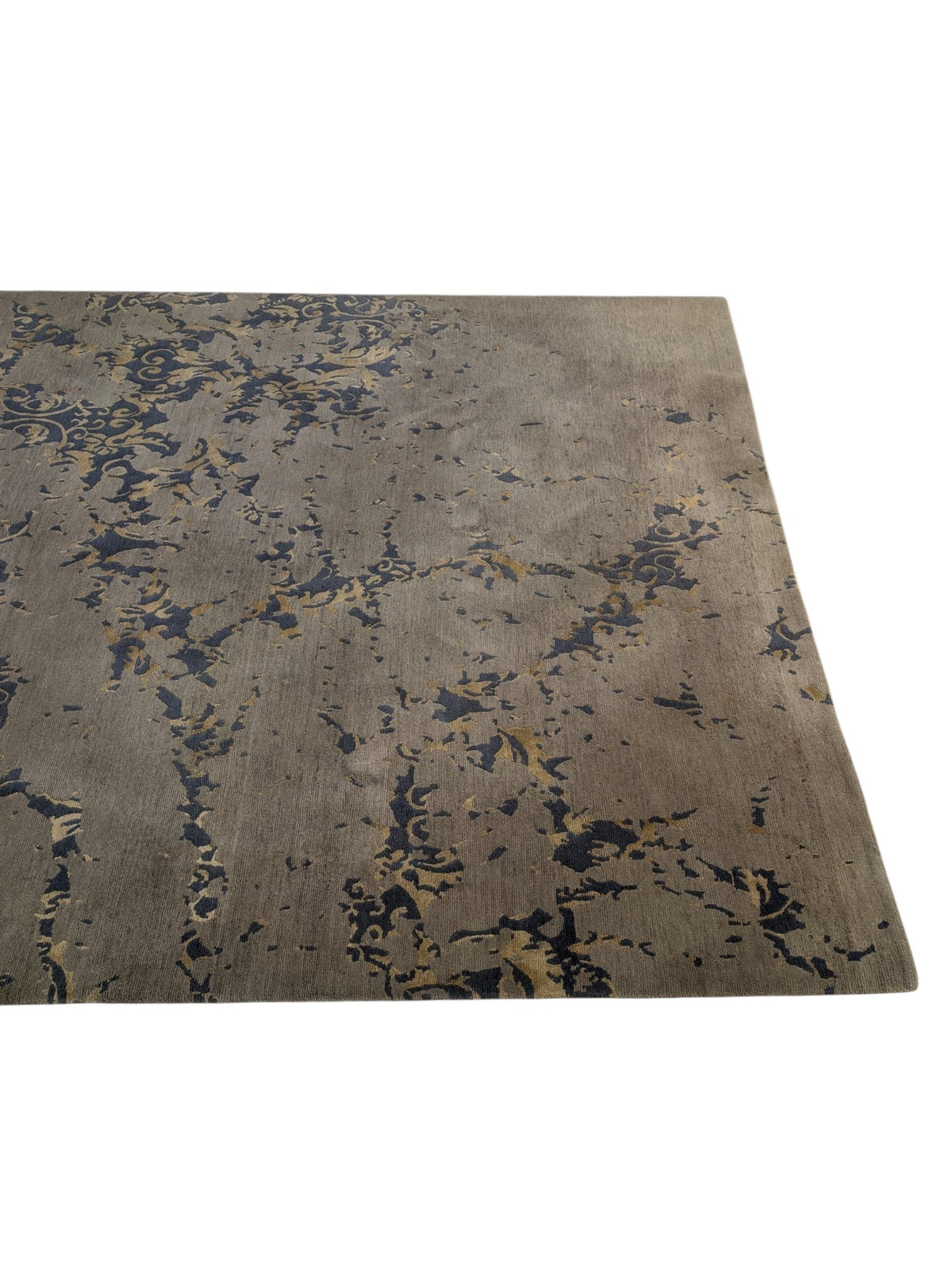 Abstract Wool Blend Rug (6' x 8'10")
