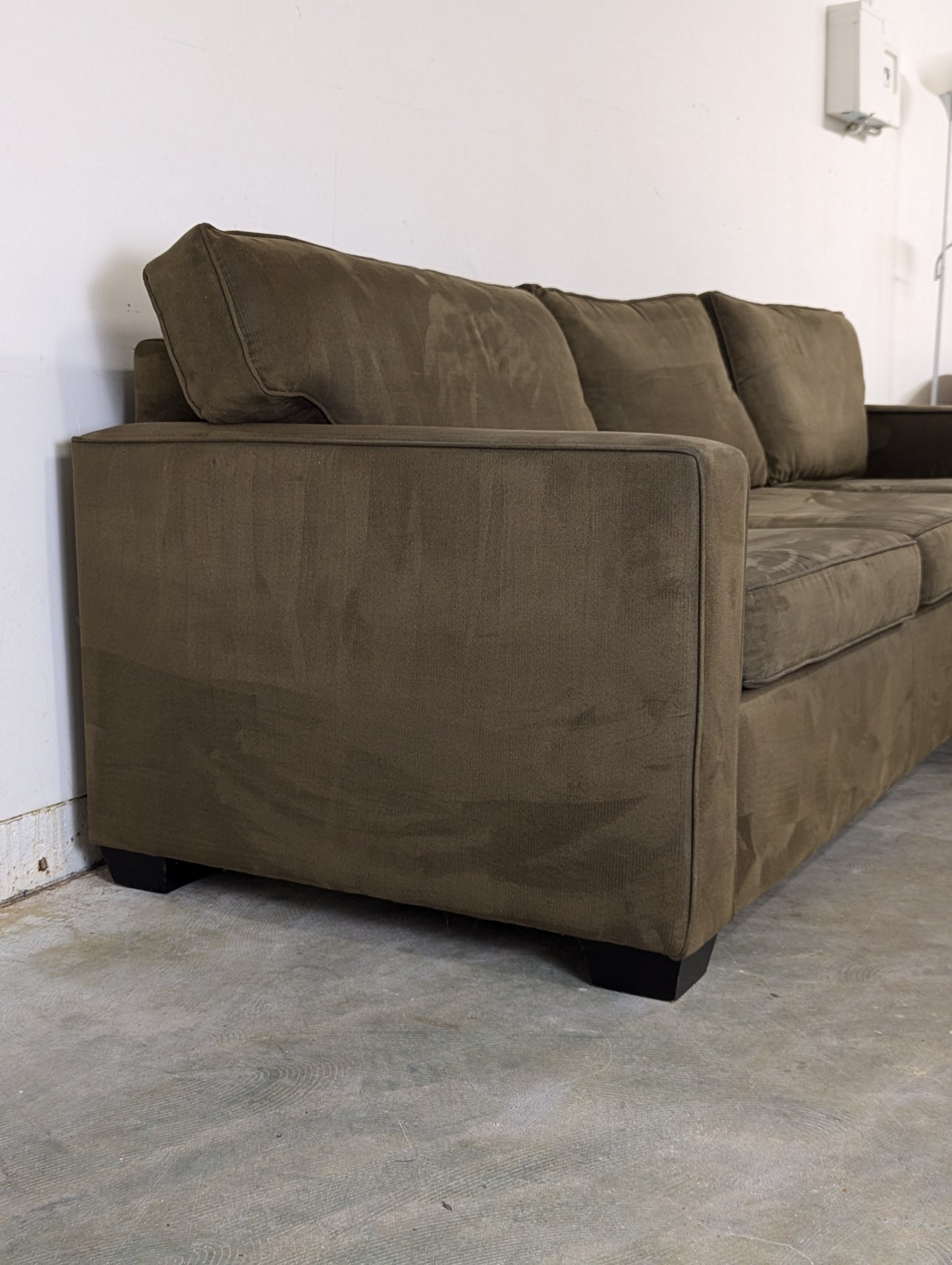 Modular Reversible Sectional