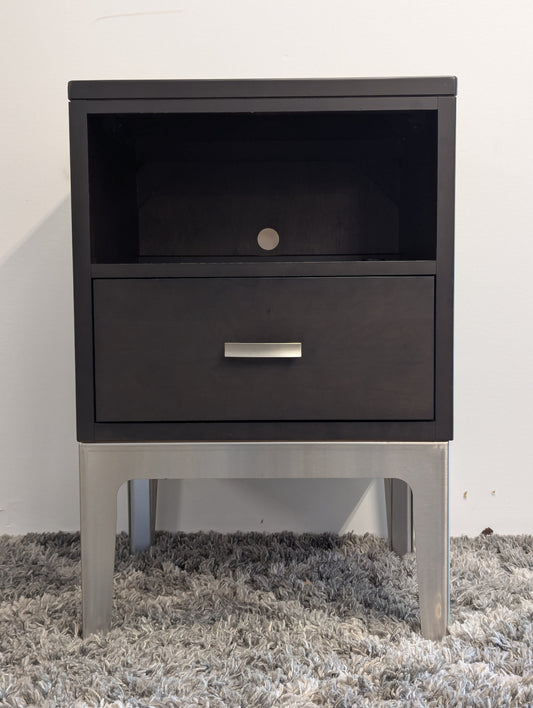 Durham Defined Destinction 1 Drawer Nightstand
