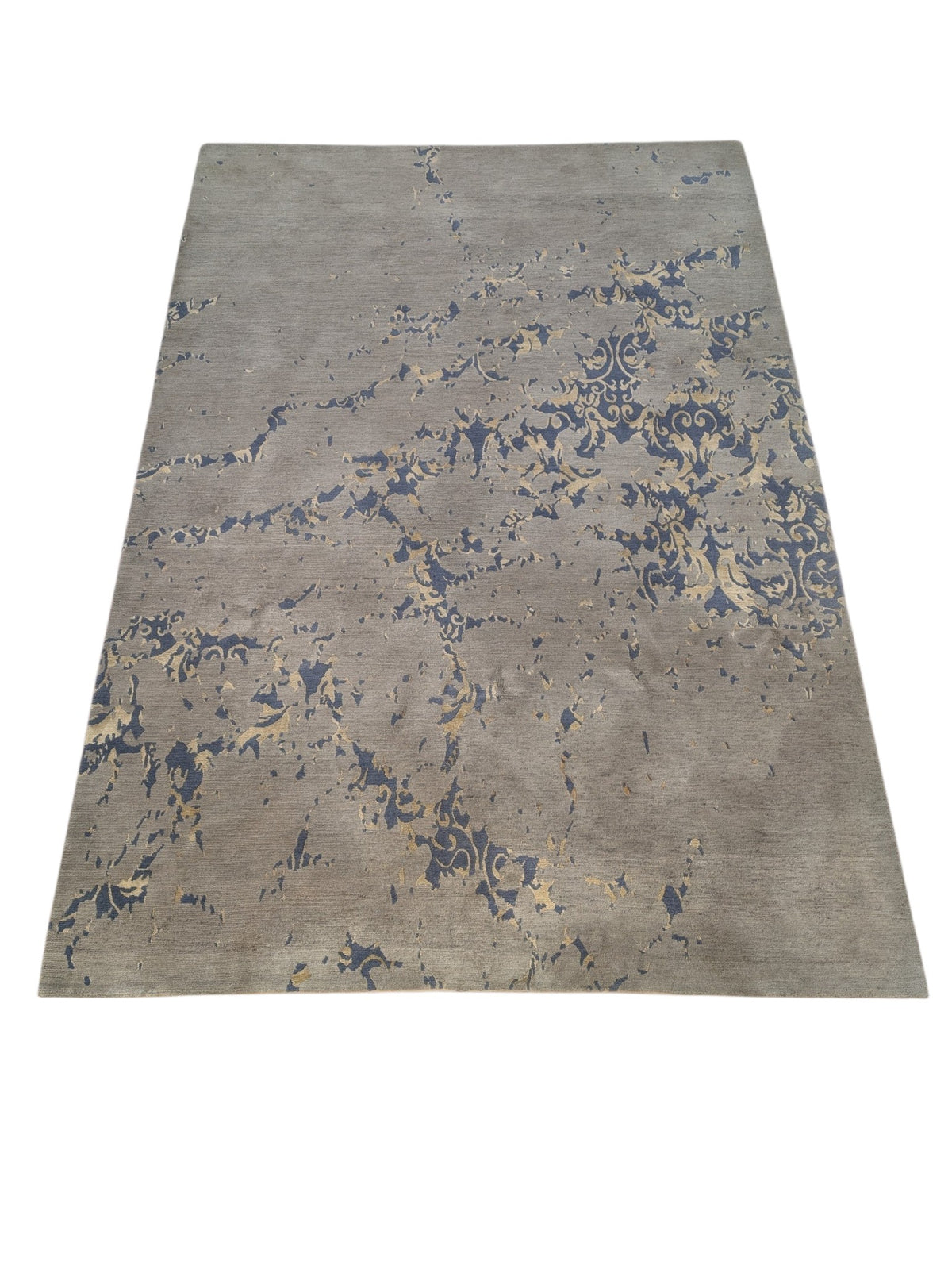 Abstract Wool Blend Rug (6' x 8'10")
