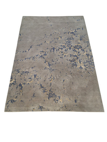Abstract Wool Blend Rug (6' x 8'10")