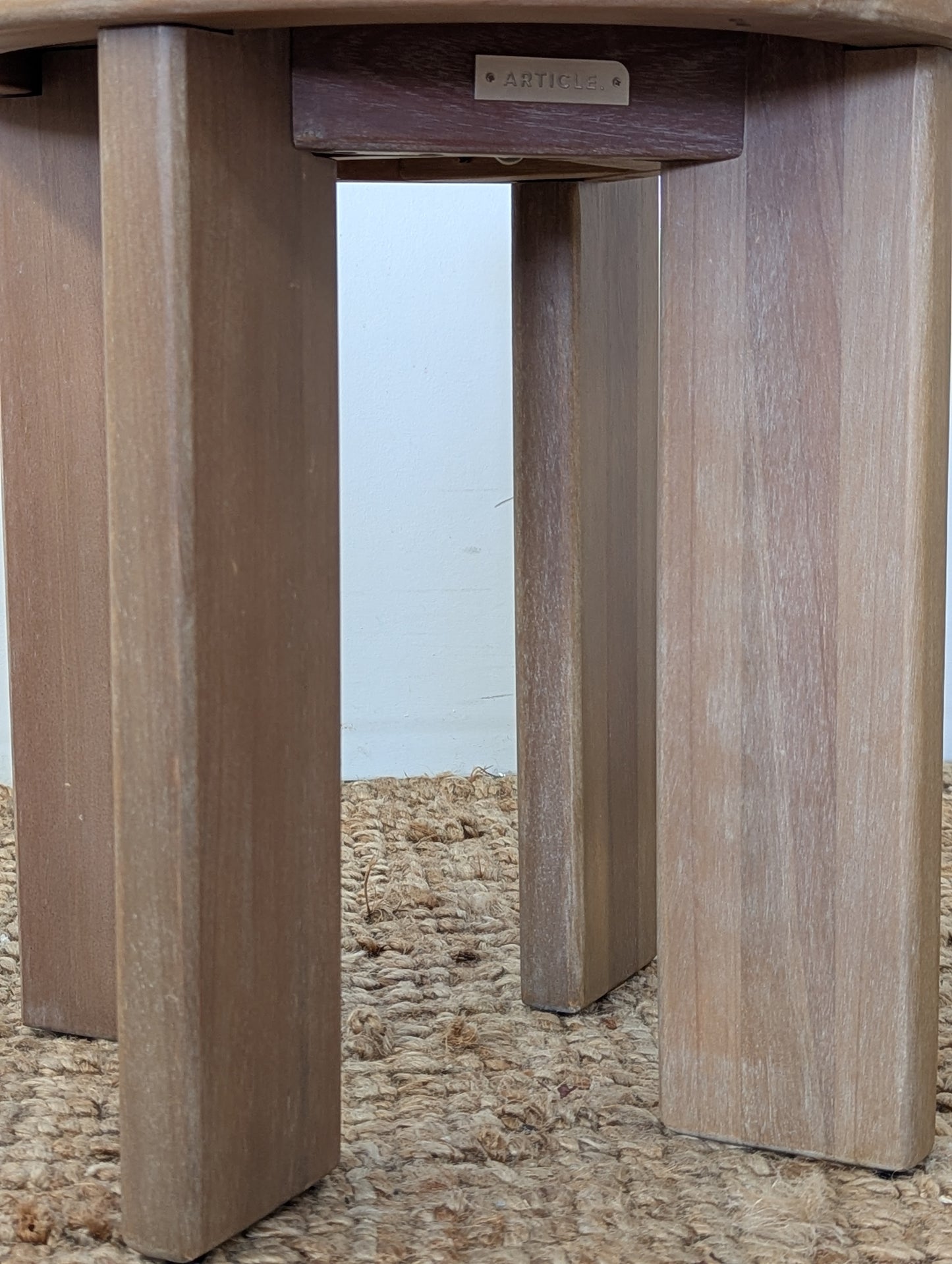 Article Daphne Side Table