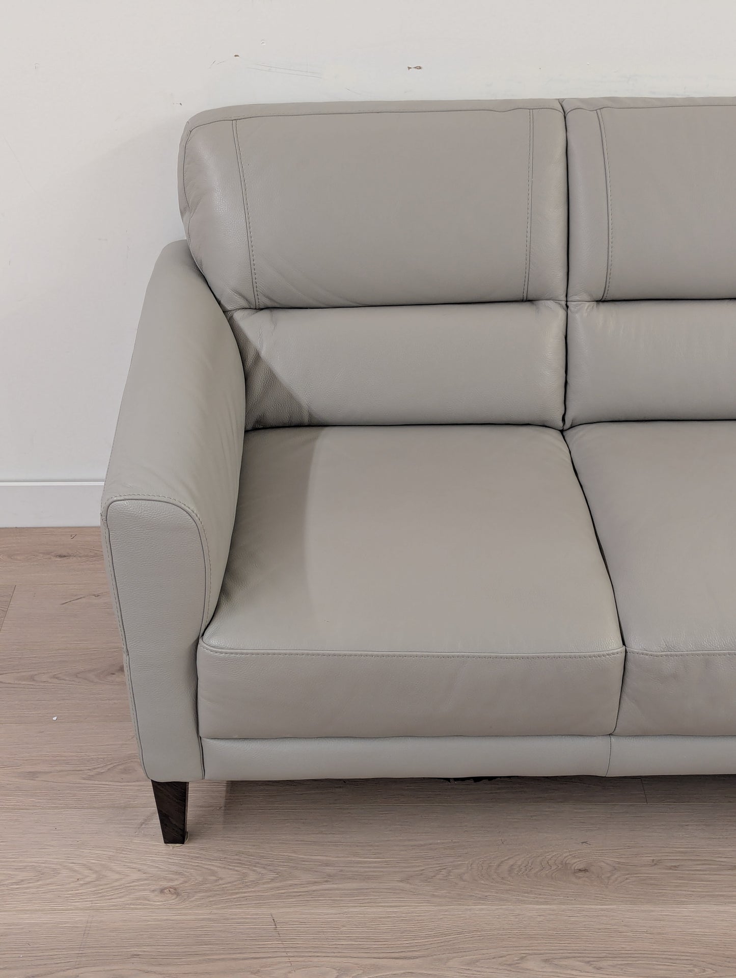 Natuzzi Editions MODC131 Sofa
