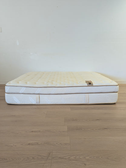 Saatva Classic Luxury Firm Mattress - Queen