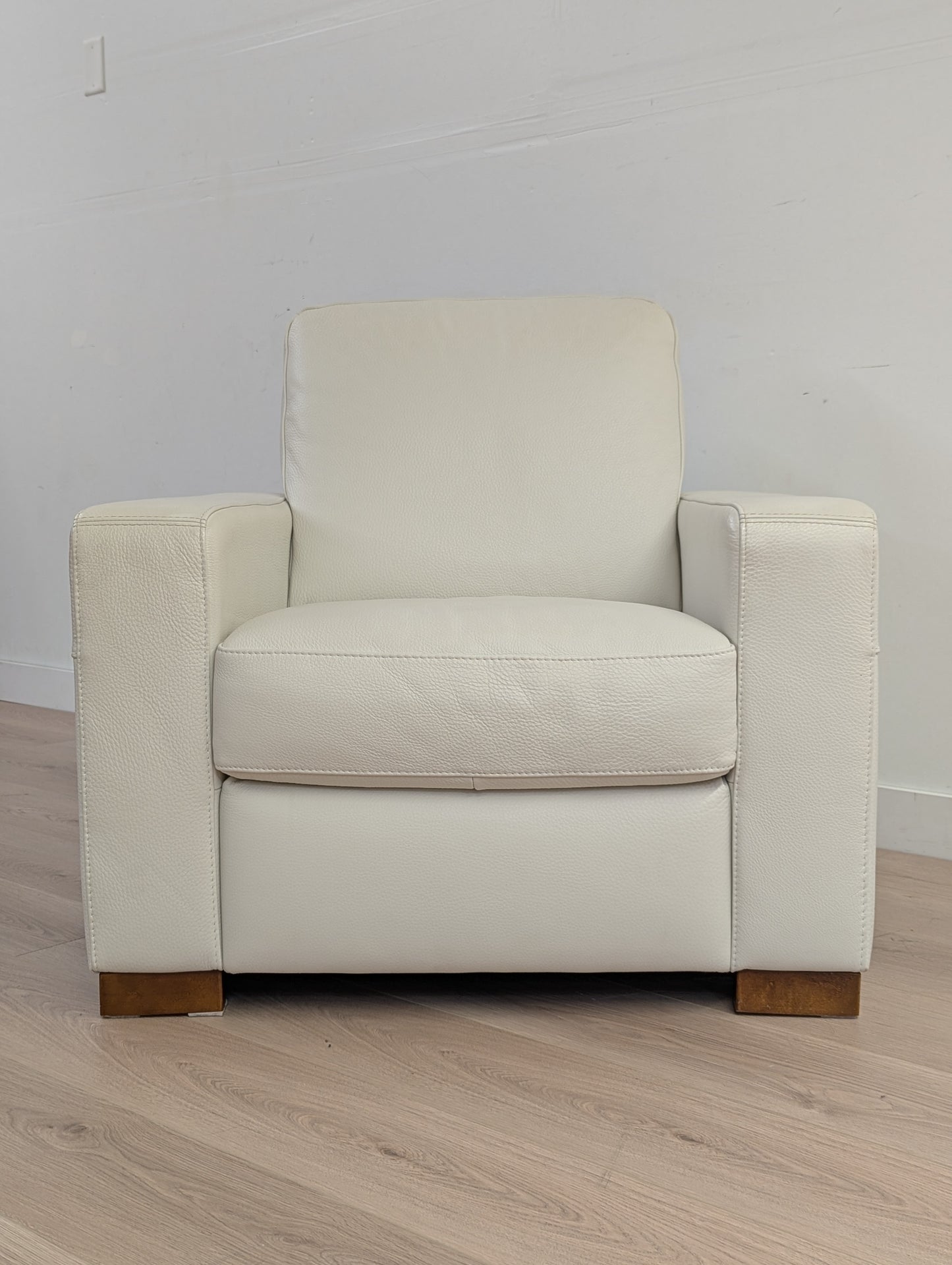 Natuzzi Editions Mod A397 Armchair