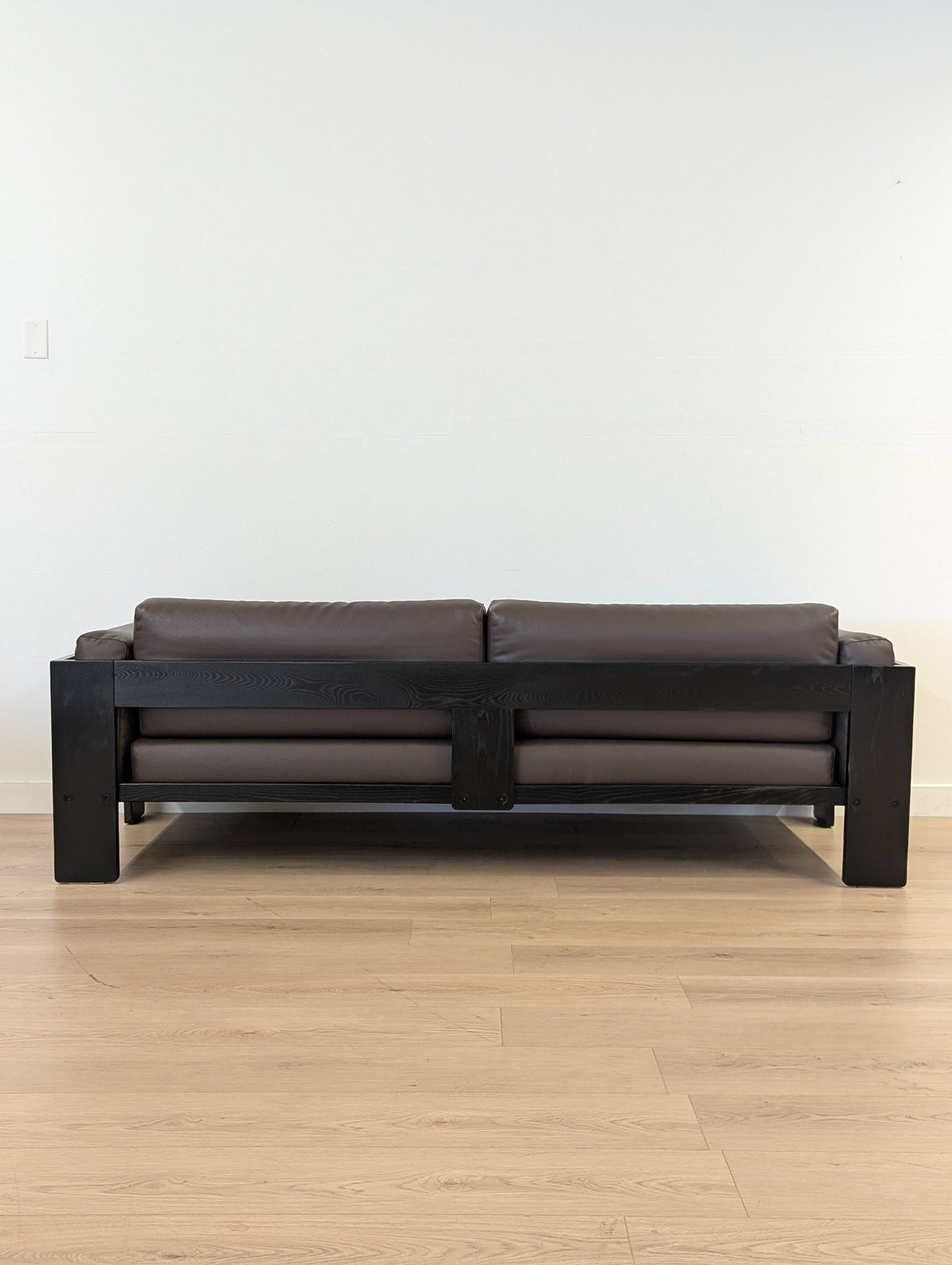 Knoll Bastiano Sofa
