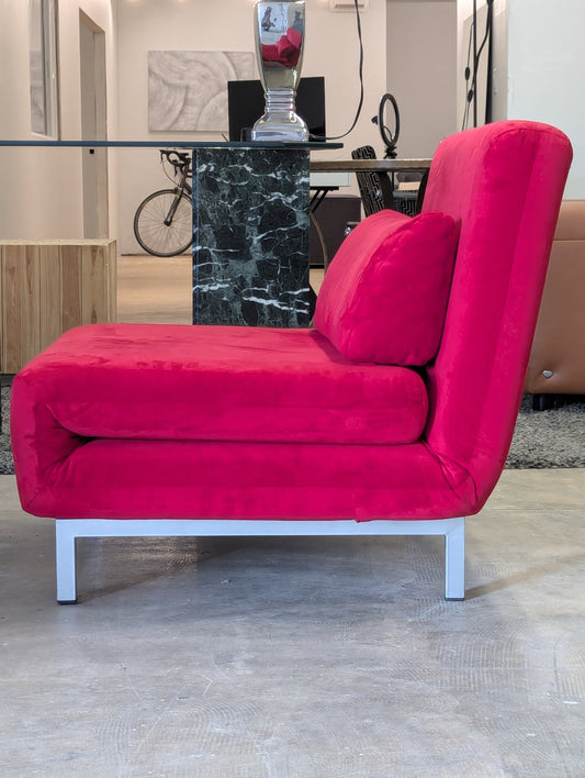 Swiveling Sofa Bed Chair