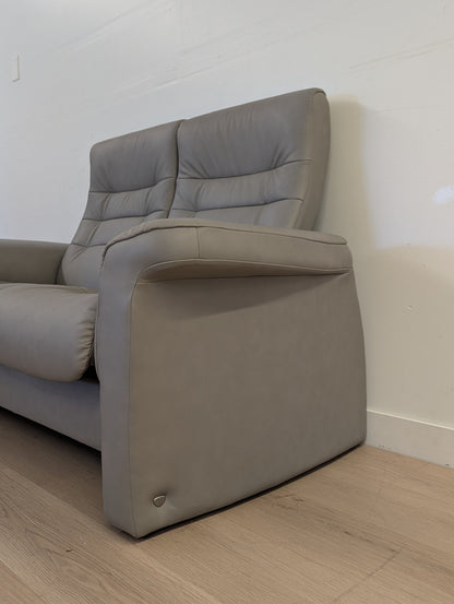 Stressless Sapphire High Back Loveseat