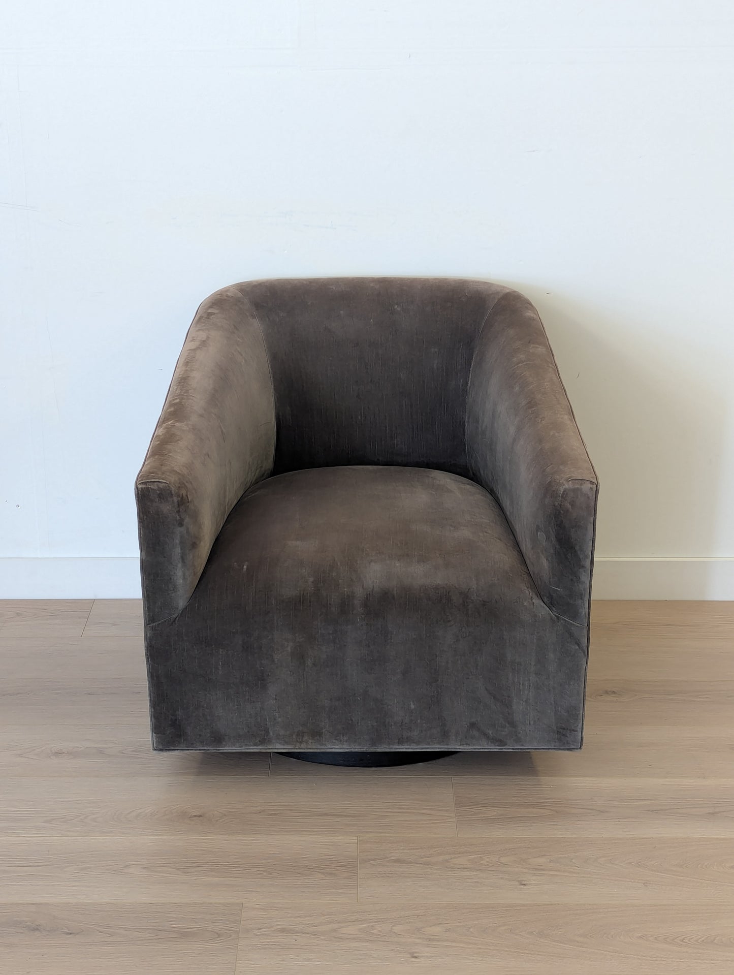 RH 1950s Italian Shelter Arm Swivel Lounge Chair - Vintage Velvet