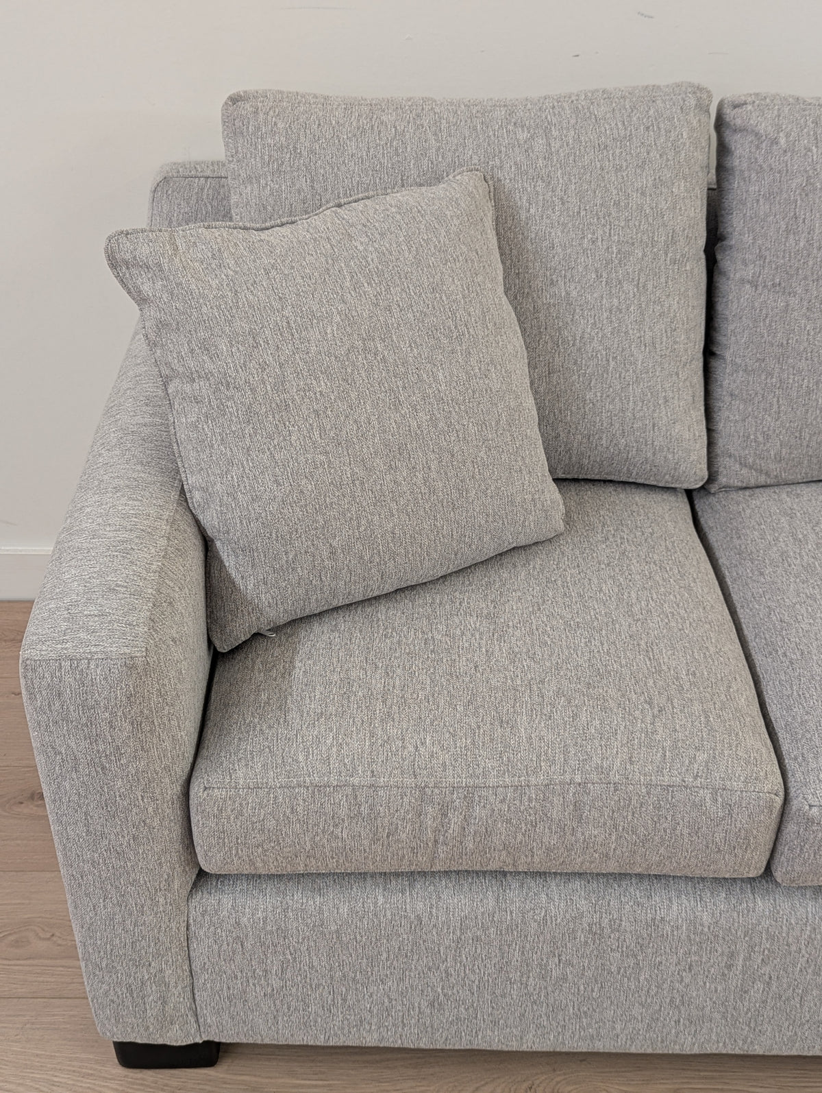 Stylus June Sofa