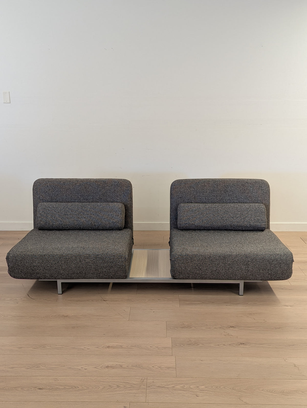 Mobital Icon ISO Swivel Double Sofa Bed