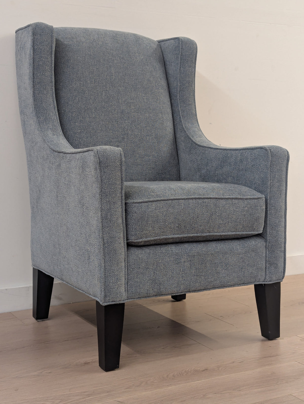 Stylus Rogers Armchair & Ottoman