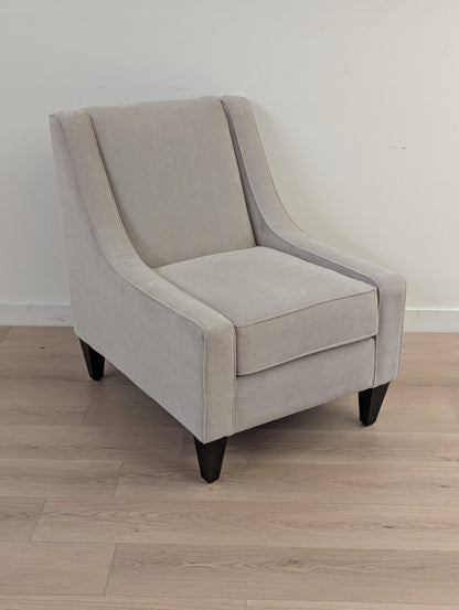 Vogue Designs #4009 Armchair