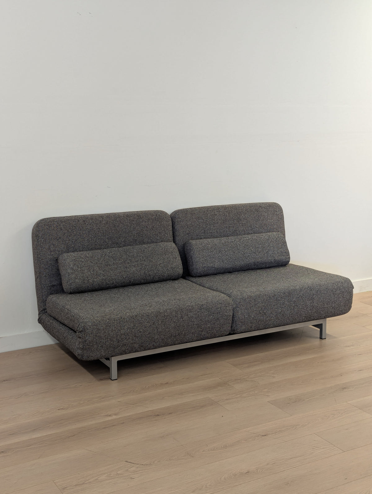 Mobital Icon ISO Swivel Double Sofa Bed