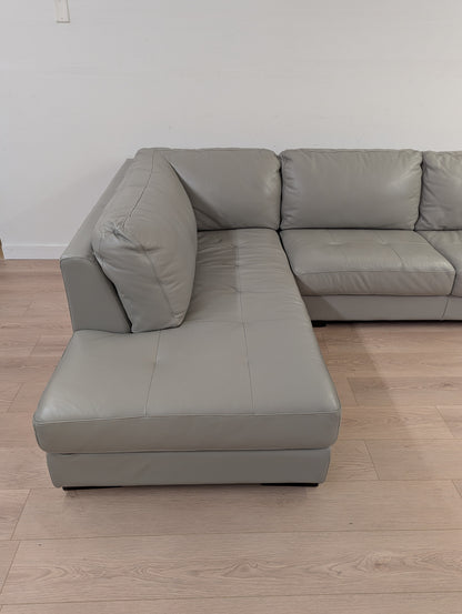 Urban Barn Boon Sectional