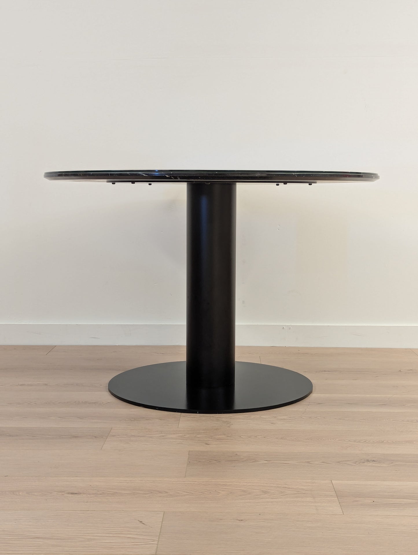 GUBI 2.0 Dining Table
