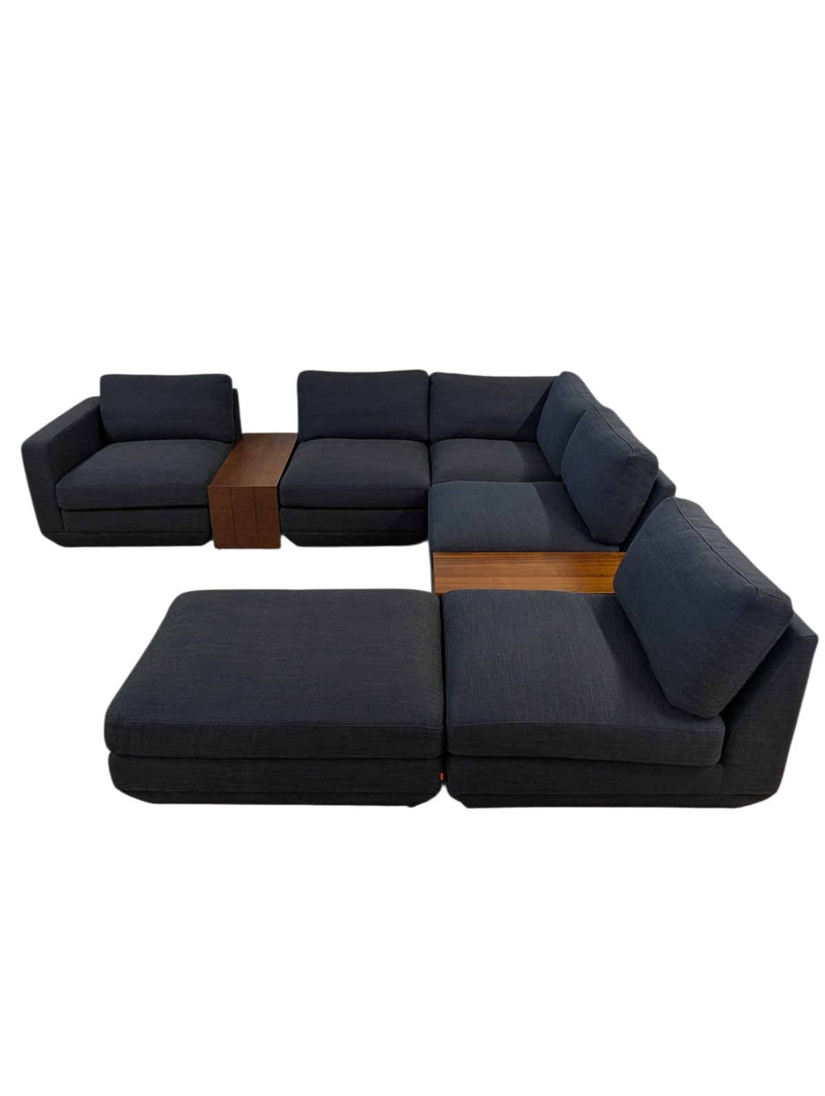 Gus Modern Podium 8 Piece Sectional Set