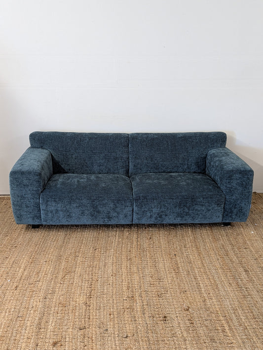 Furninova Vesta Sofa
