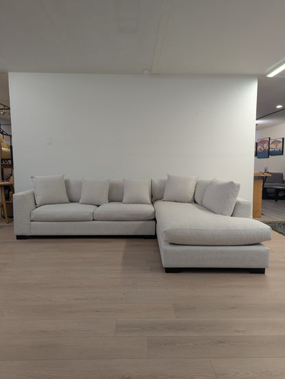 Stylus Shay Custom Sectional
