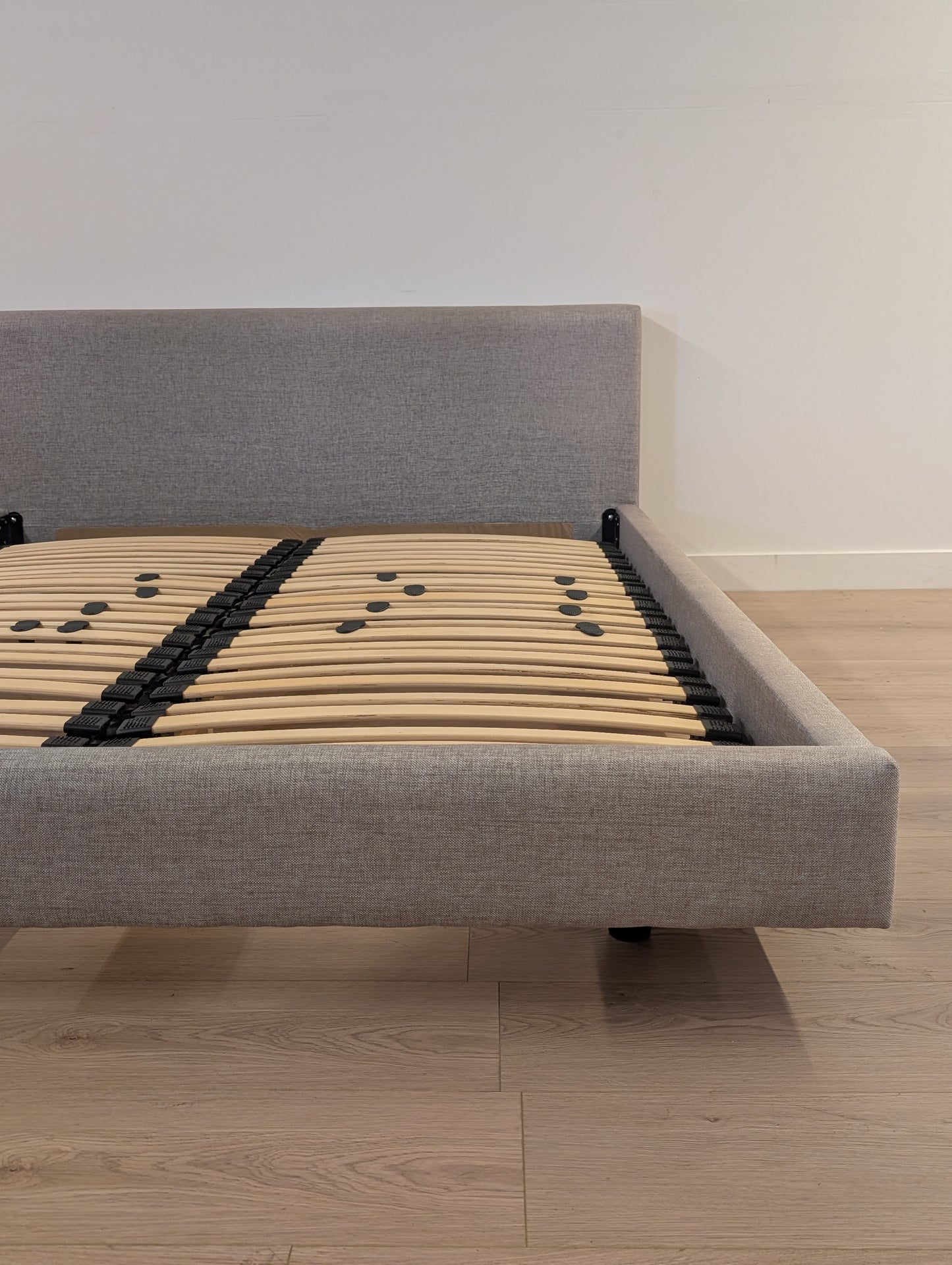 EQ3 Bento Queen Bedframe - Sherlock Nickel
