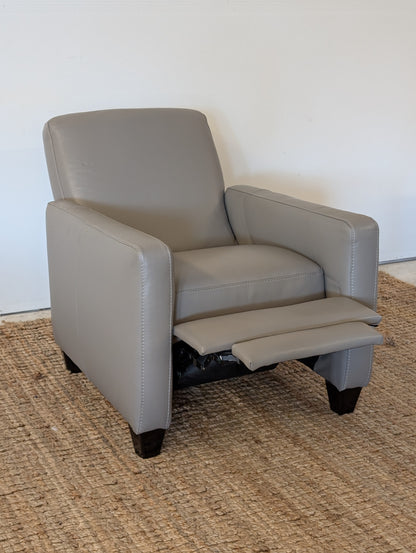 Natuzzi Editions Mod Zero Gravity Reclining Leather Chair