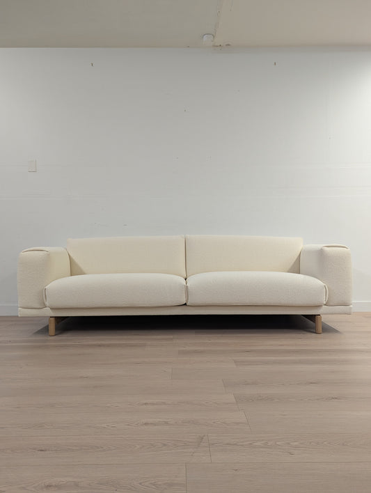 Muuto Rest Sofa 3-Seater, Oak Base