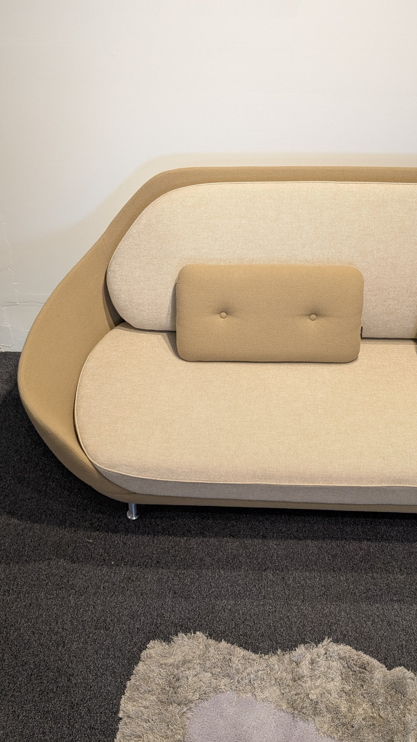 Fritz Hansen Favn JH3 Sofa