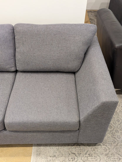Vogue Design 2034 Sectional