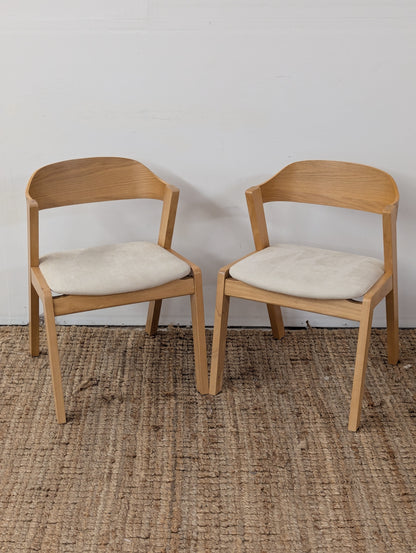 Article Ecole Dining Chair
