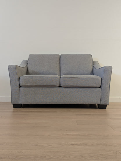 Stylus Zeal Loveseat