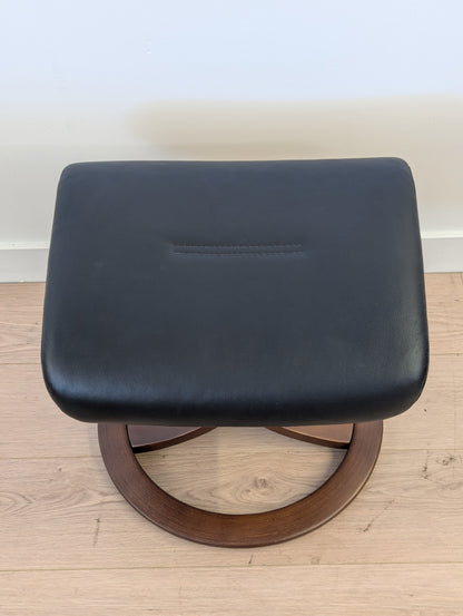 La-Z-Boy Aura 726-92M Swivel Chair with Footrest