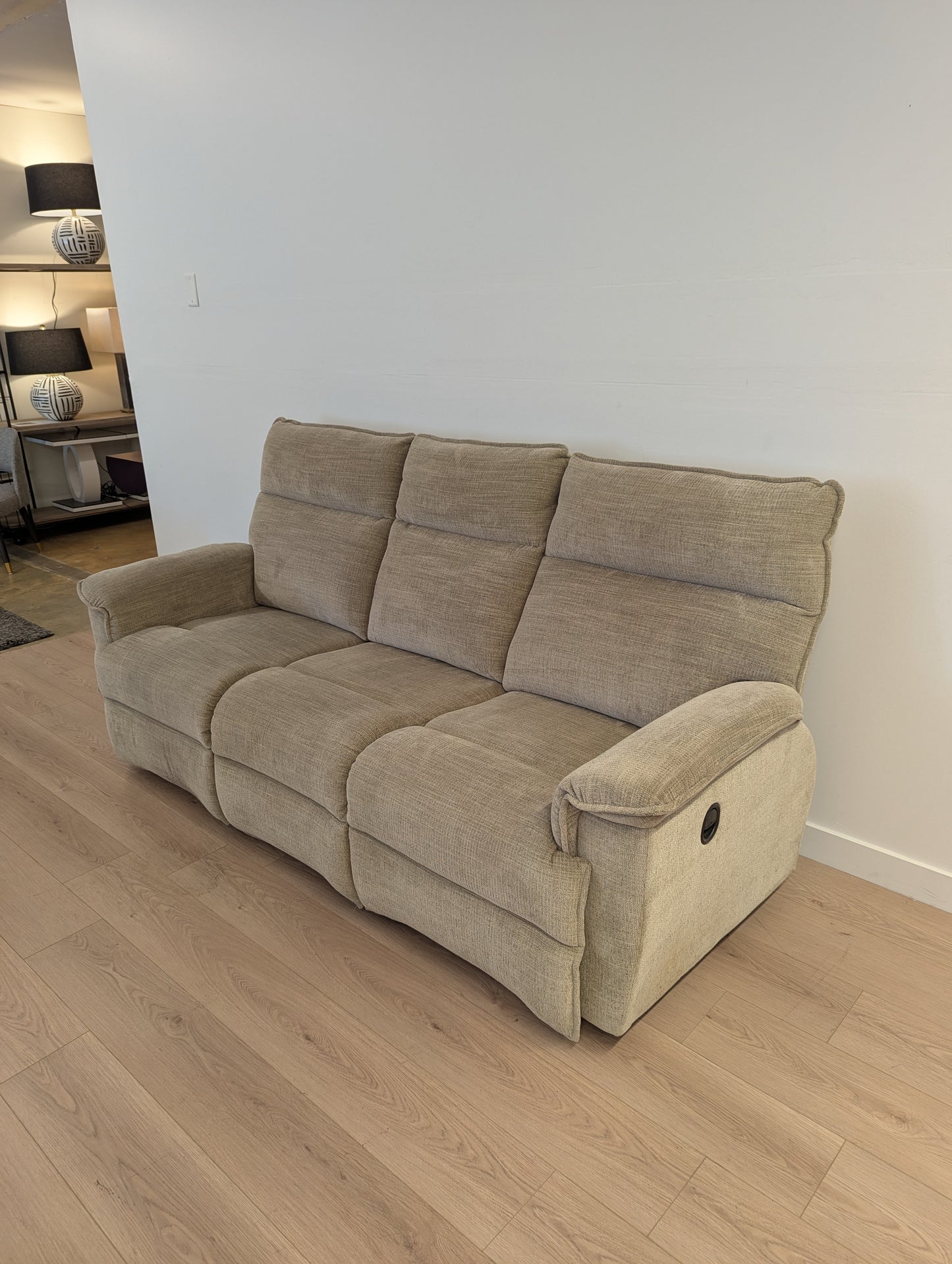 La-Z-Boy Jay Reclining Sofa