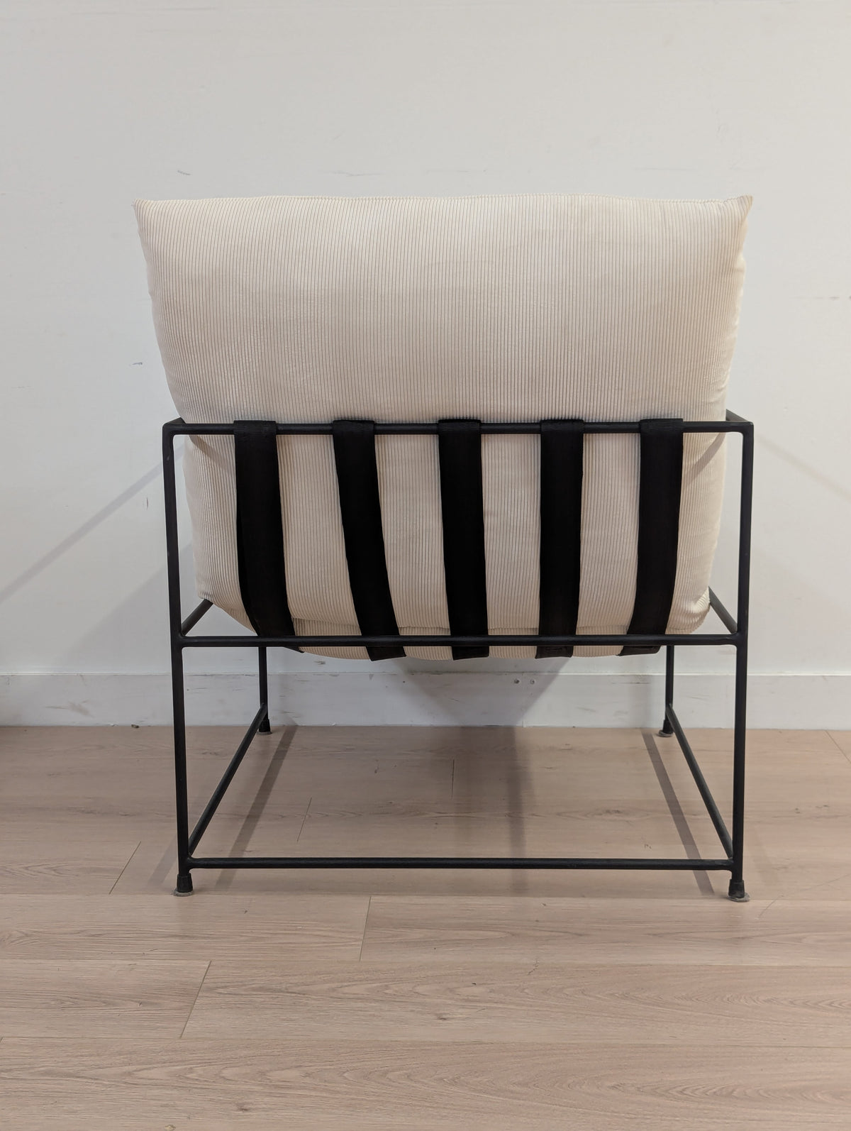 Urban Barn Mondo Armchair