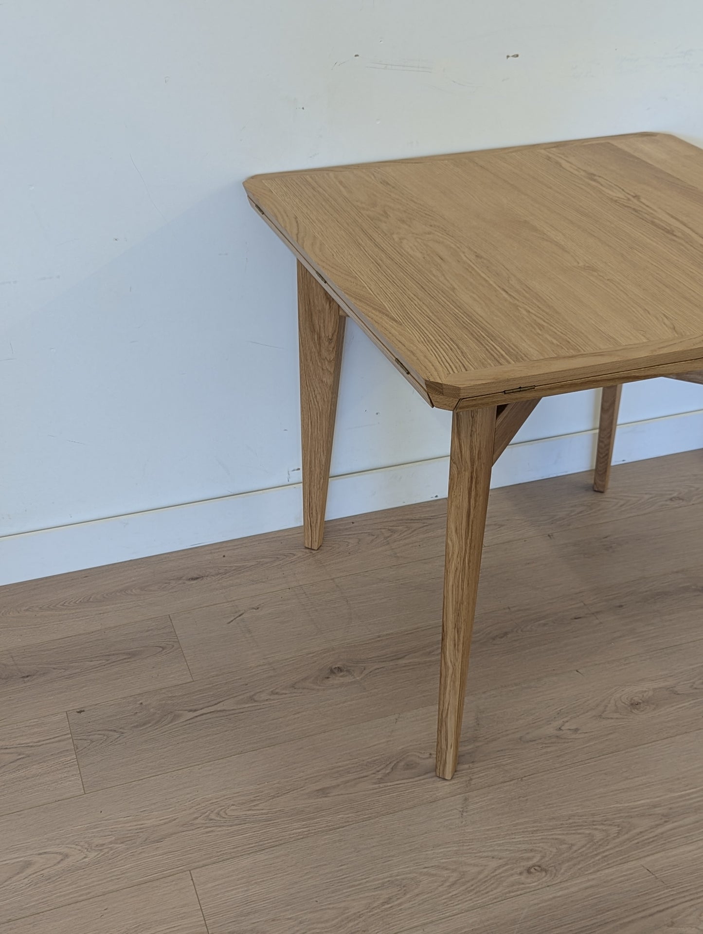 GUBI B-Table Pivoting Extendable Dining Table