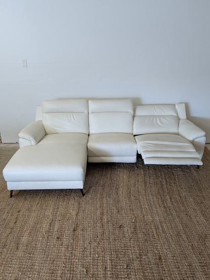 Scan Designs 5317 Power Reclining Leather Sectional