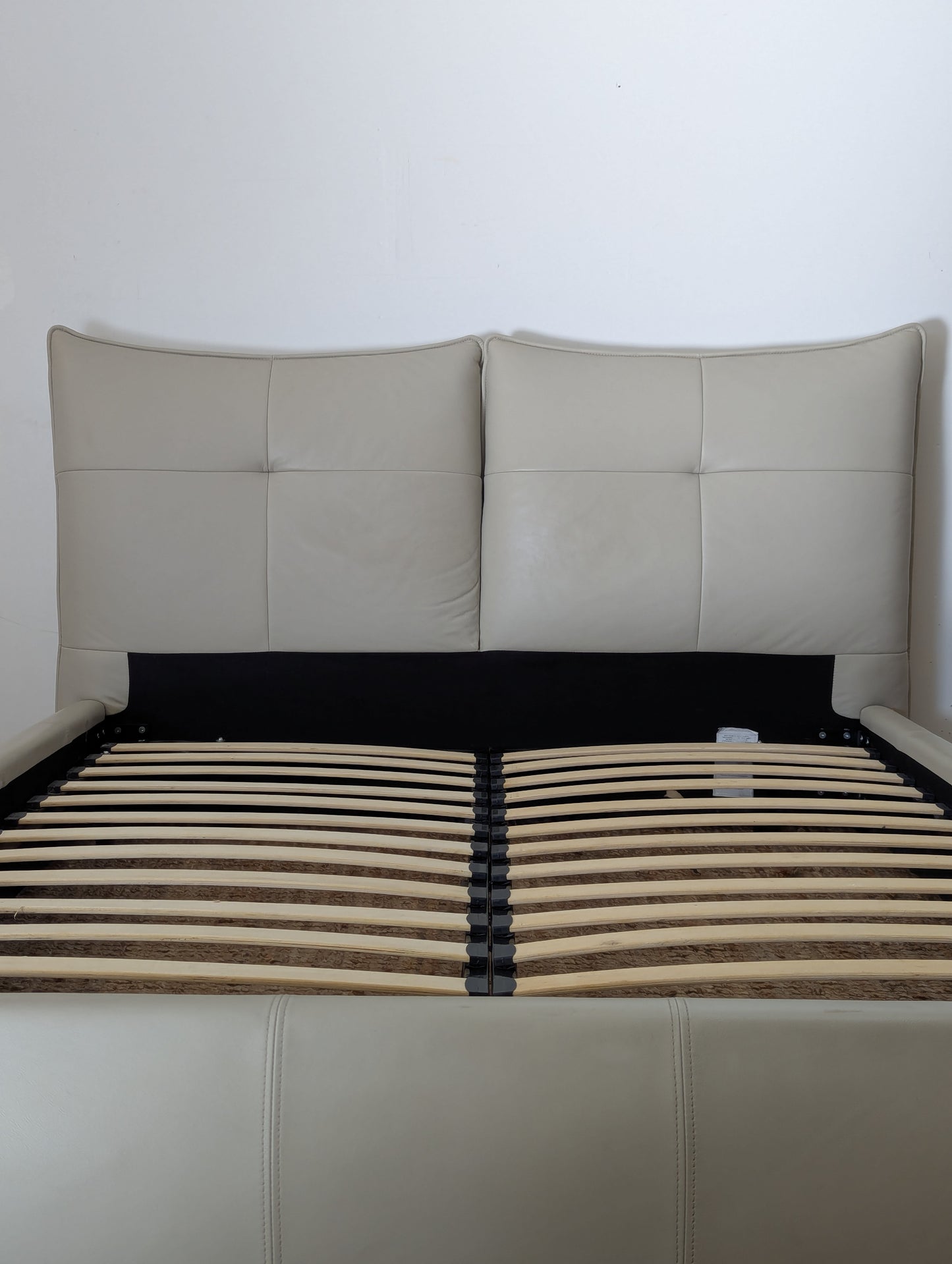 Modrest Patrick Leather Bedframe
