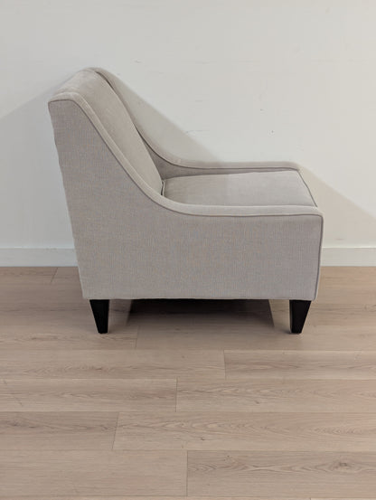 Vogue Designs #4009 Armchair