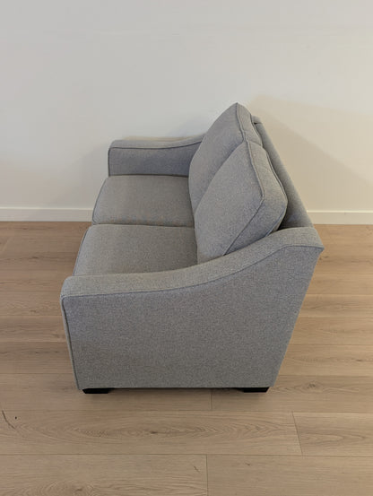 Stylus Zeal Loveseat